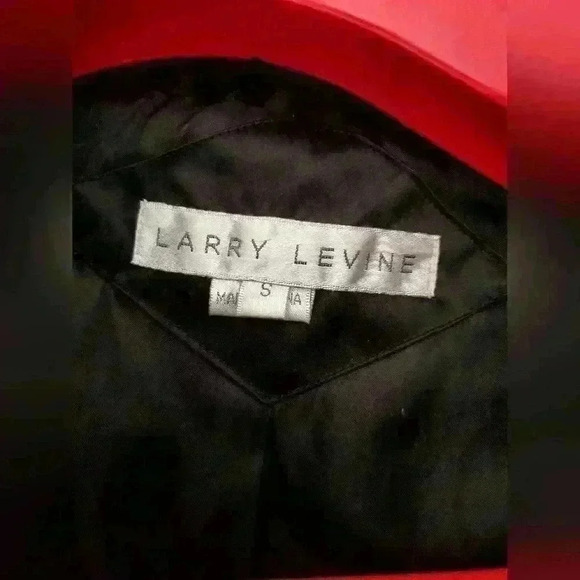 LARRY LEVINE down filled black coat size small. - Picture 6 of 8